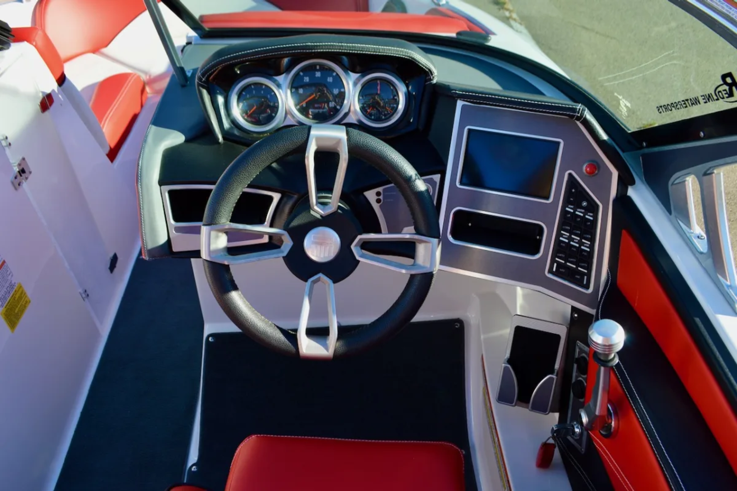 Mastercraft XT20 w/Trailer