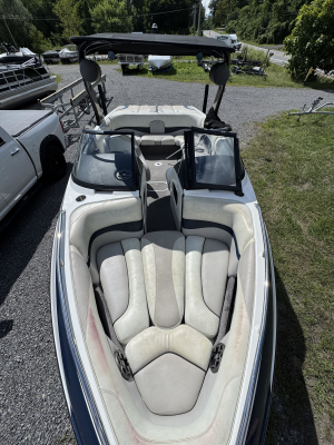 2006 Malibu Boats Wakesetter VLX for sale in , 