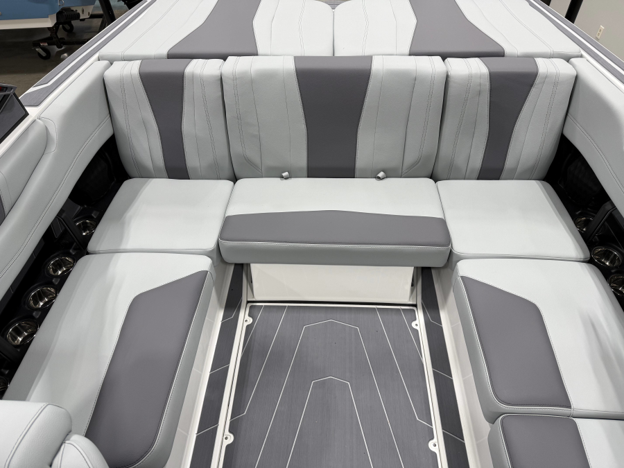2026 Malibu Boats 21 LX for sale in Cincinnati, Ohio