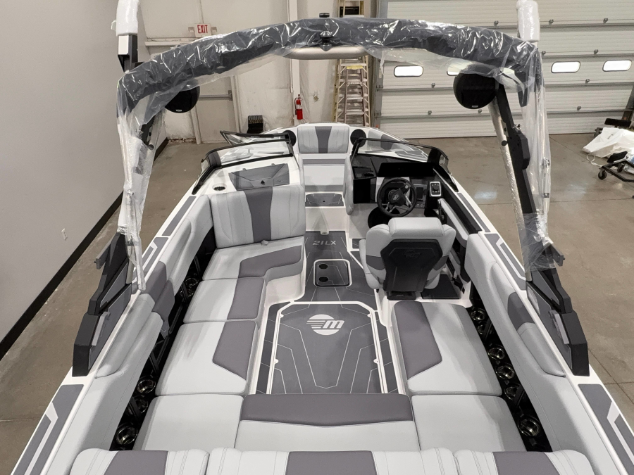 2026 Malibu Boats 21 LX for sale in Cincinnati, Ohio