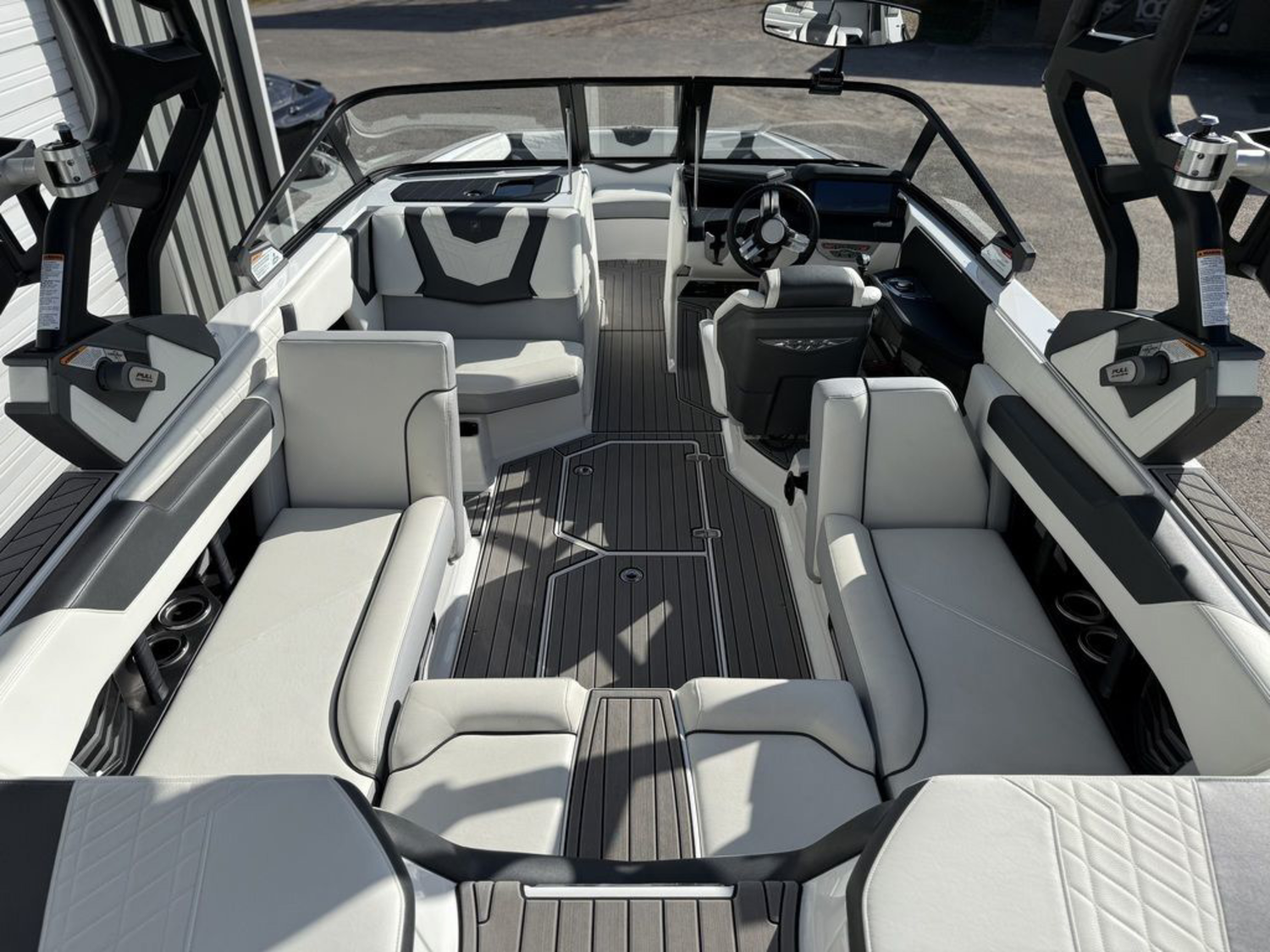 2021 Nautique Super Air Nautique G23