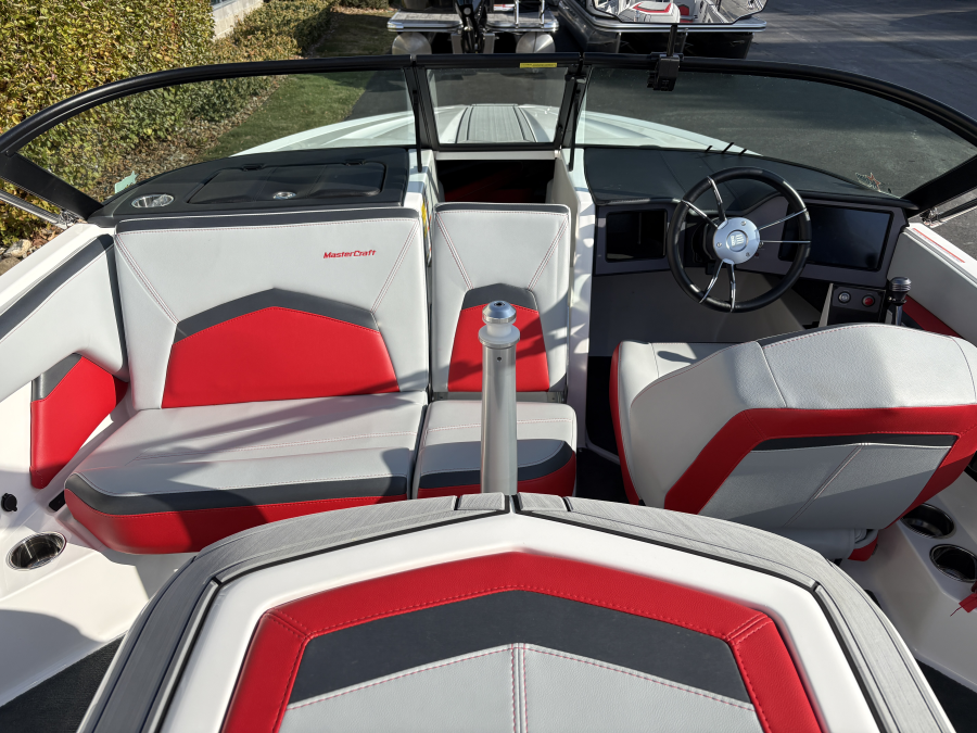 2025 Mastercraft Boats ProStar for sale in Fenton, Michigan