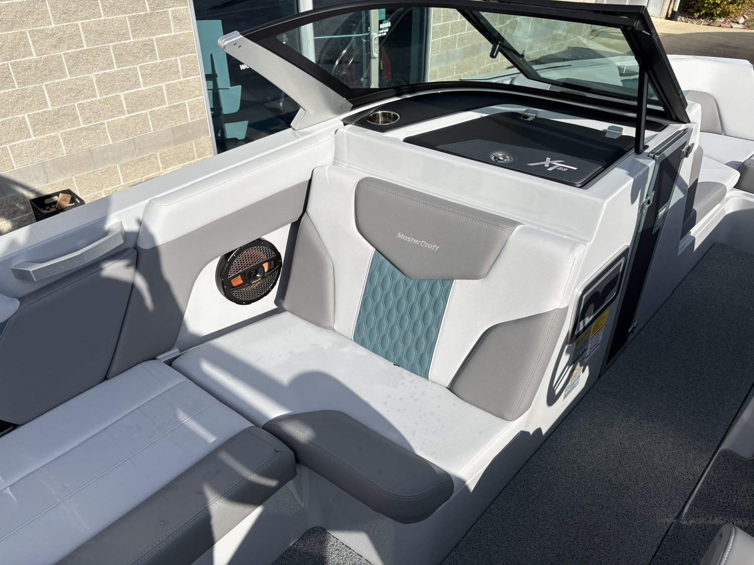 2025 MasterCraft XT22