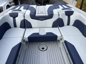 2026-mastercraft-xt22-114828-image13