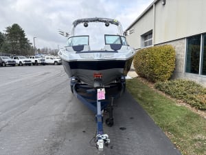 2026-mastercraft-xt22-114828-image3