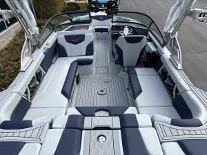 2026-mastercraft-xt22-114828-image7