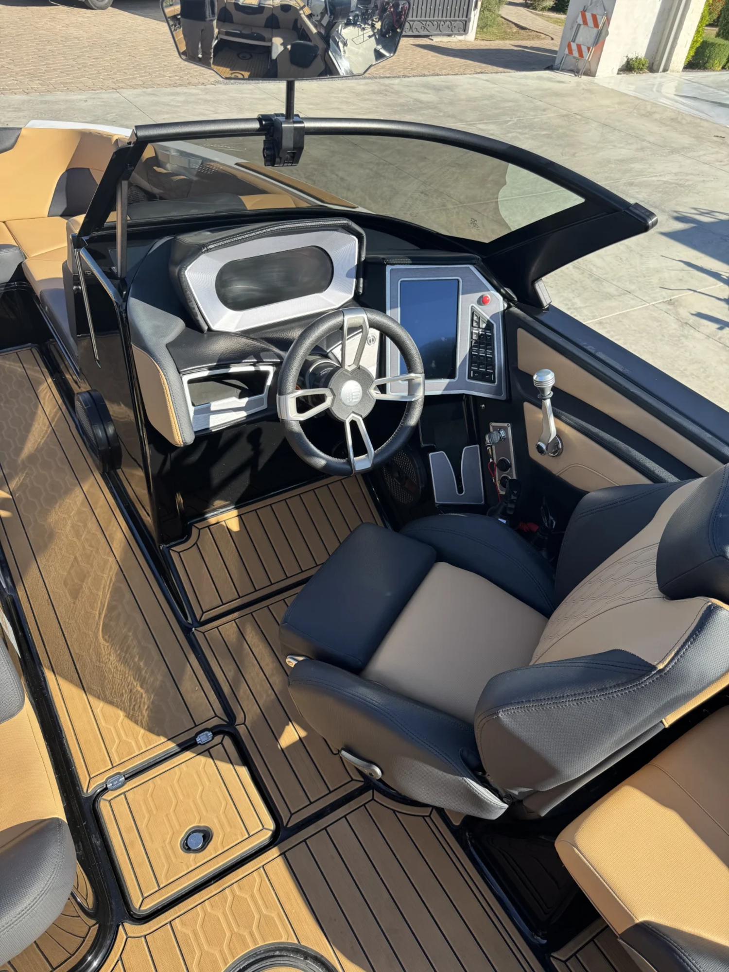 2023 Mastercraft XT 24
