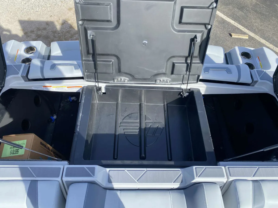 2026 Malibu Boats Wakesetter 26 LSV for sale in Edmond, Oklahoma