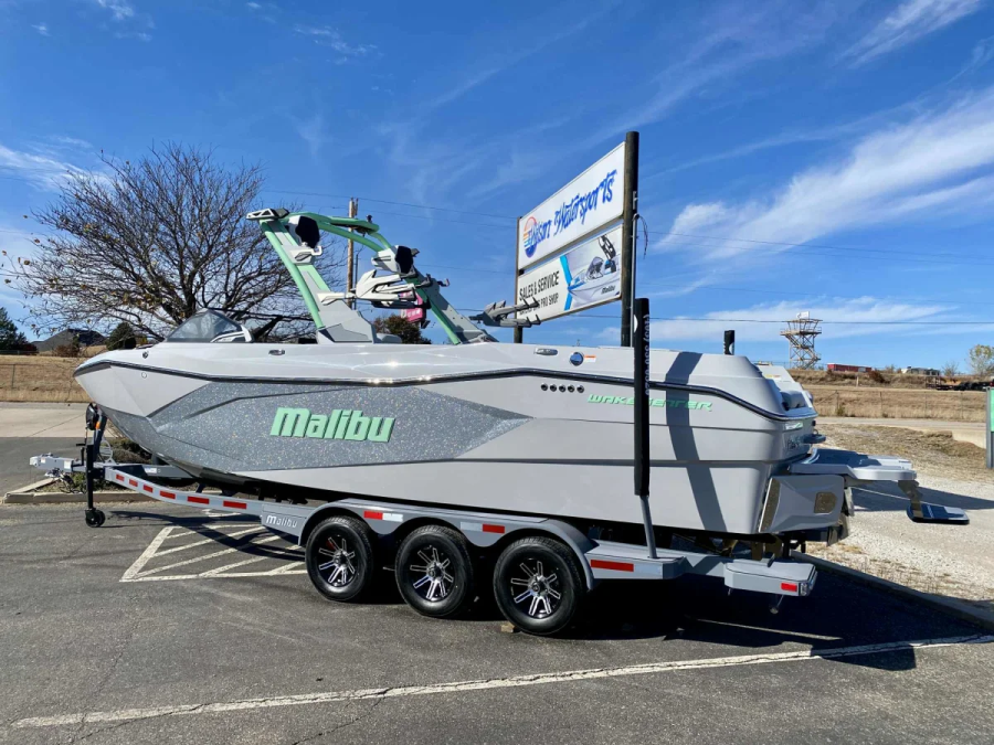 2026 Malibu Boats Wakesetter 26 LSV for sale in Edmond, Oklahoma