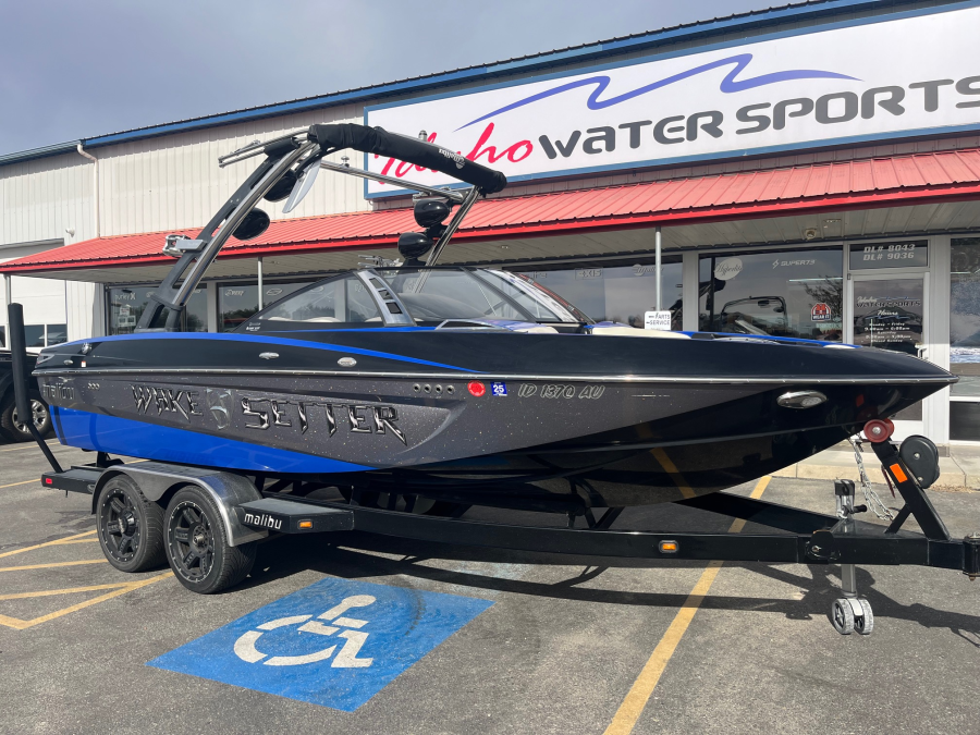 2013 Malibu Boats Wakesetter VLX for sale in Nampa, Idaho