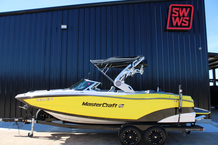 2018 Mastercraft Boats XT22 for sale in Graford, Texas