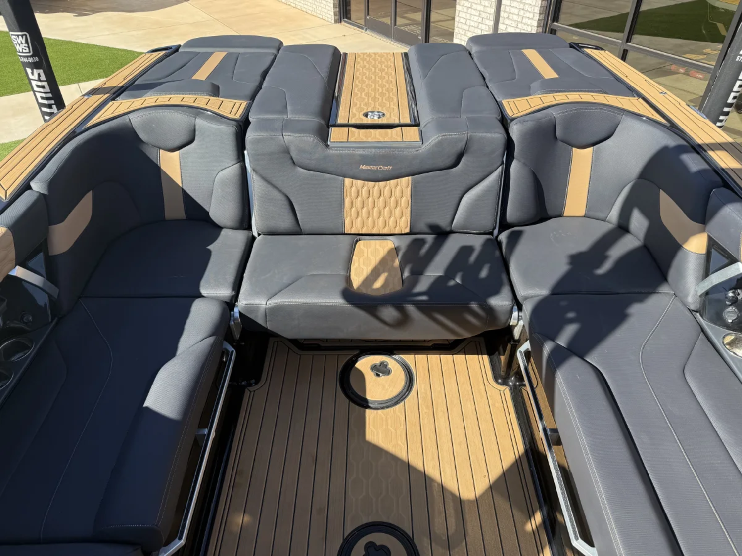 2023 MasterCraft XT24