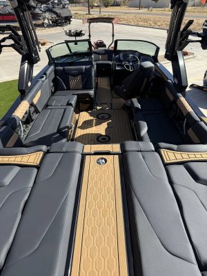 2023 Mastercraft Boats XT24 for sale in Lubbock, Texas
