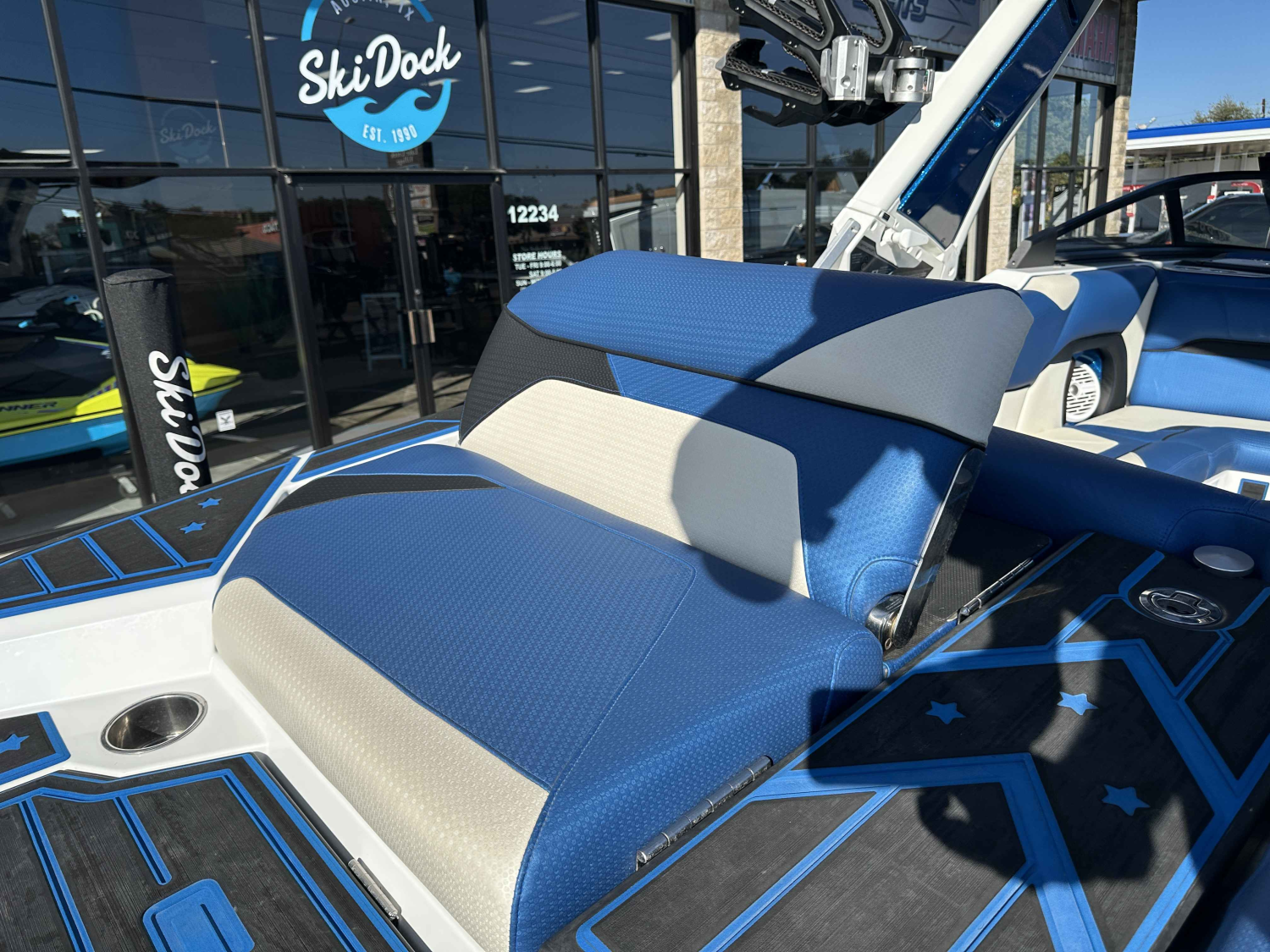 2022 Centurion RI230