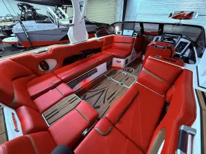 2023-supra-sl-115098-image25
