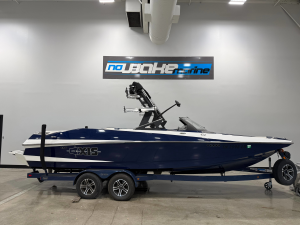 2015 Axis Boats A24 for sale in Cincinnati, Ohio