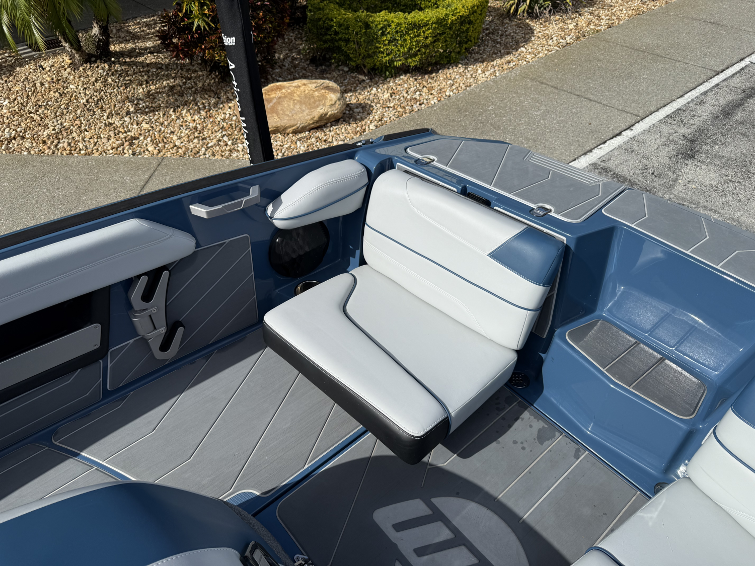 2022 Malibu Response TXi