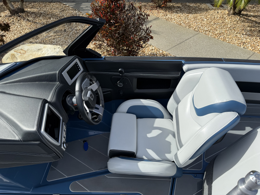 2022 Malibu Boats Response TXI for sale in Polk City, Florida