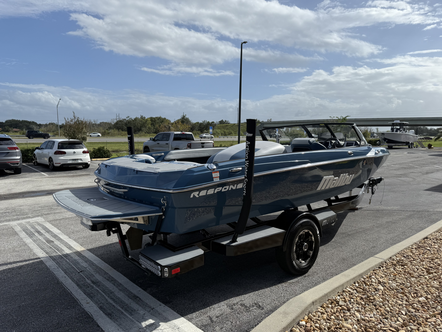 2022 Malibu Response TXi