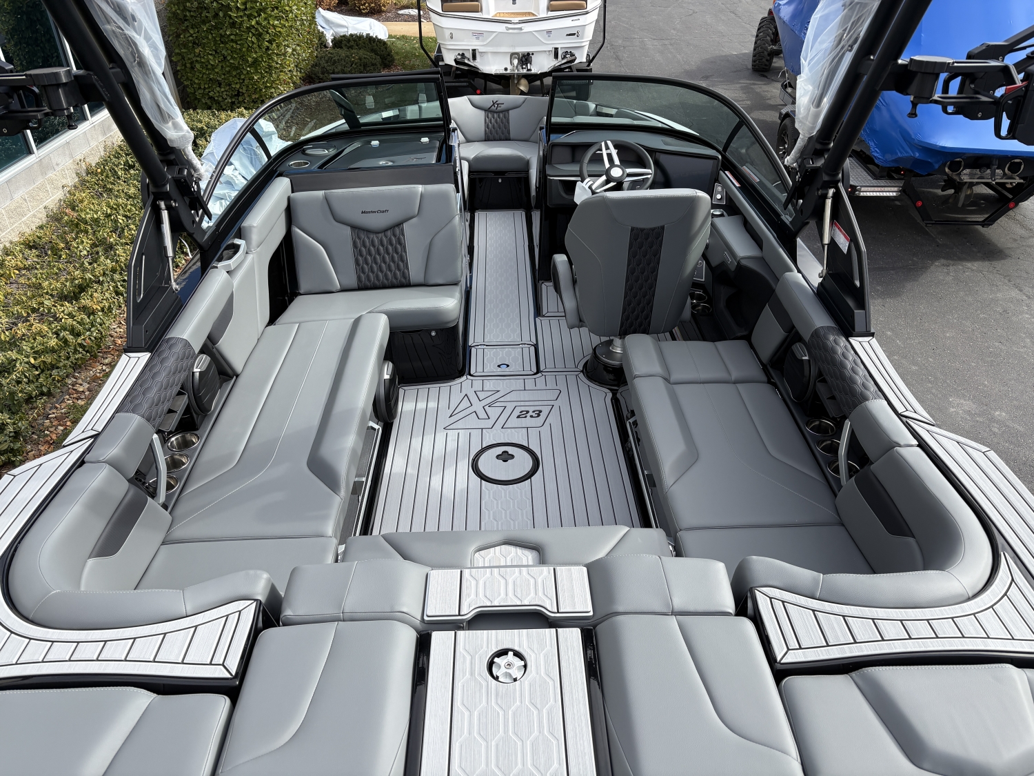 2026 MasterCraft XT23