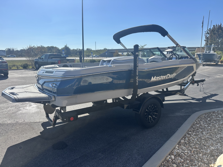 2025 Mastercraft Boats ProStar for sale in Polk City, Florida