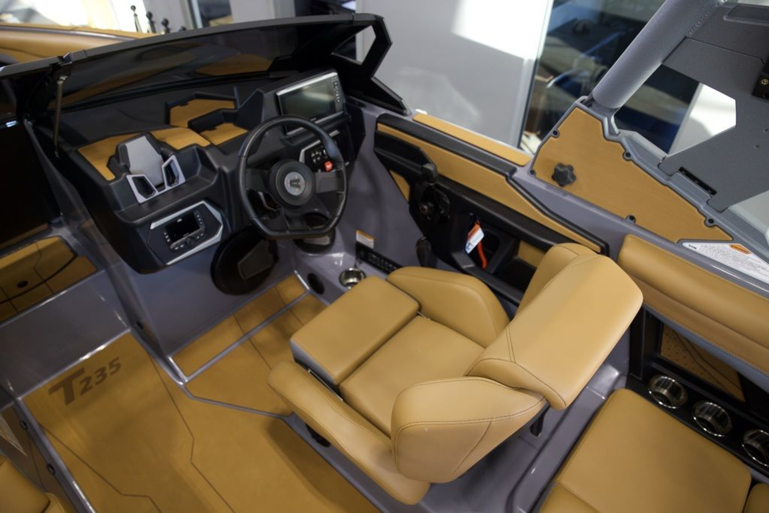 2026 Axis Wake Research T235