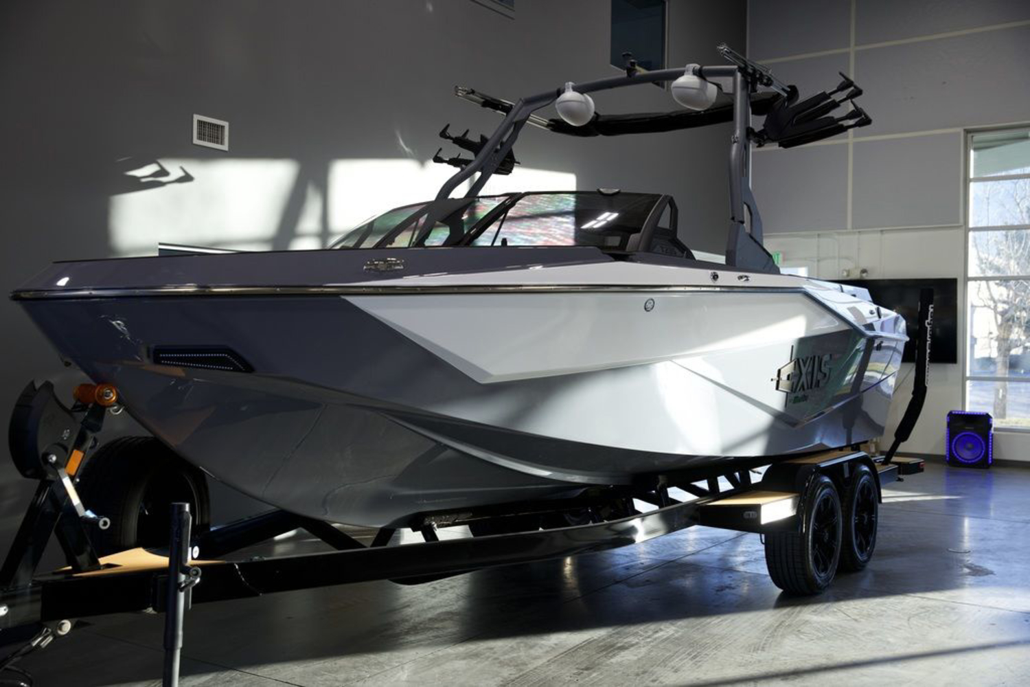 2026 Axis Wake Research T235