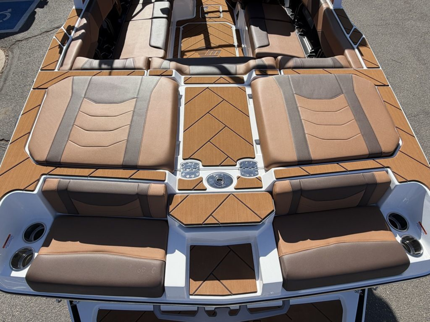 2026 Malibu Boats 23 LSV