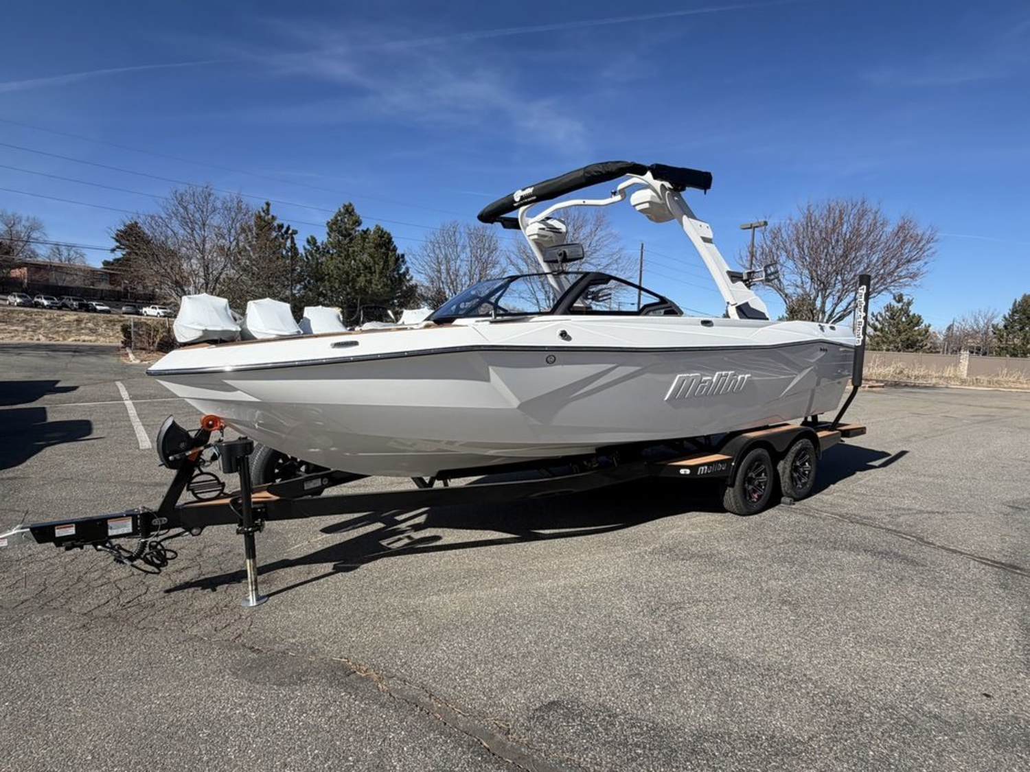 2026 Malibu Boats 23 LSV