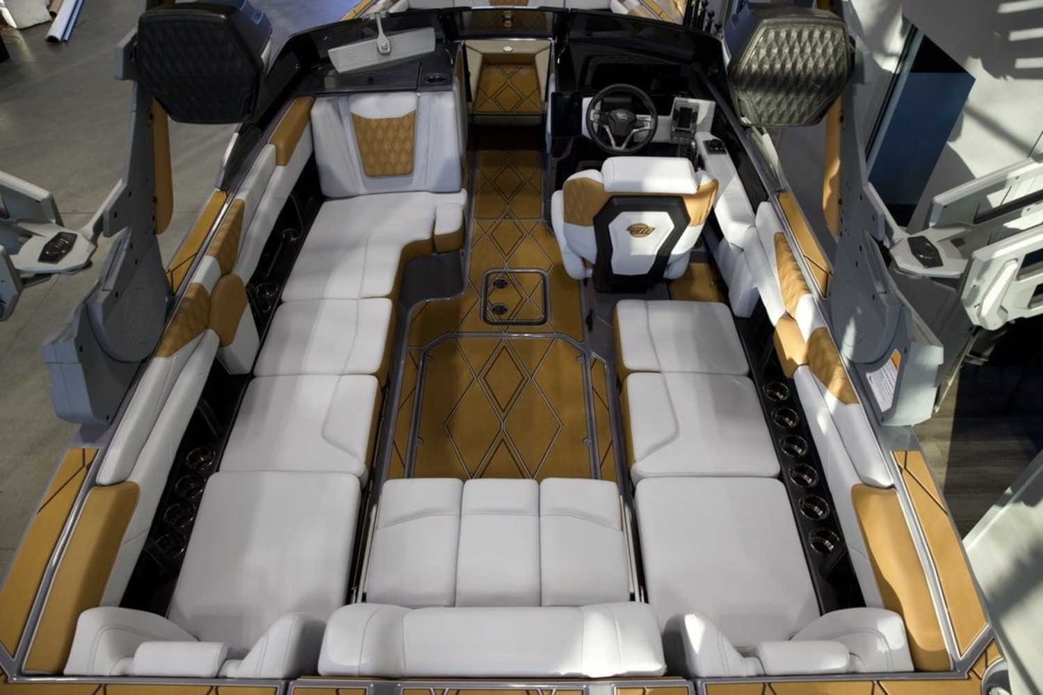 2026 Malibu Boats M230