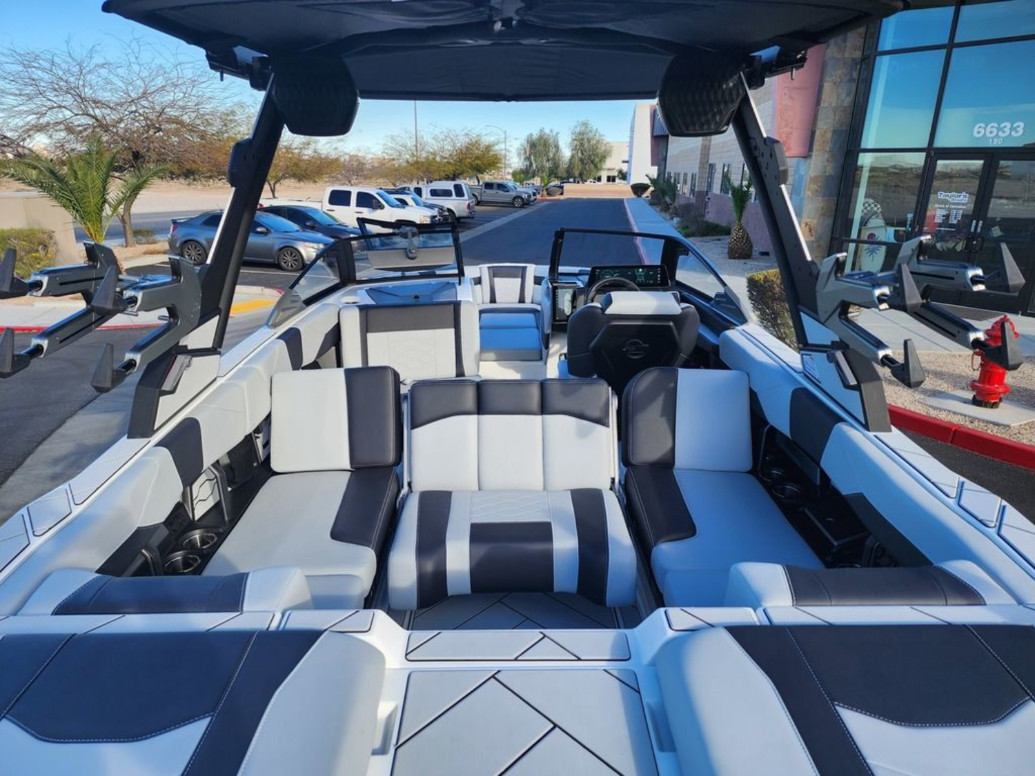 2026 Malibu Boats 23 LSV
