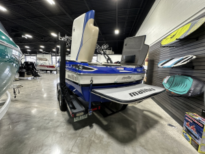 2011 Malibu Boats Wakesetter for sale in Mauston, Wisconsin