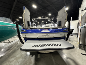 2011 Malibu Boats Wakesetter for sale in Mauston, Wisconsin