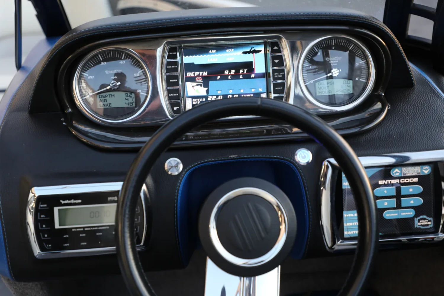 2012 Malibu 21 VLX Wakesetter - New Arrival!!!