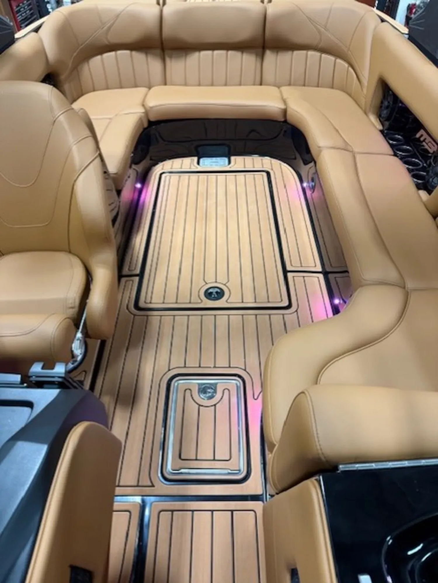 2026 MB Sports B52 23’