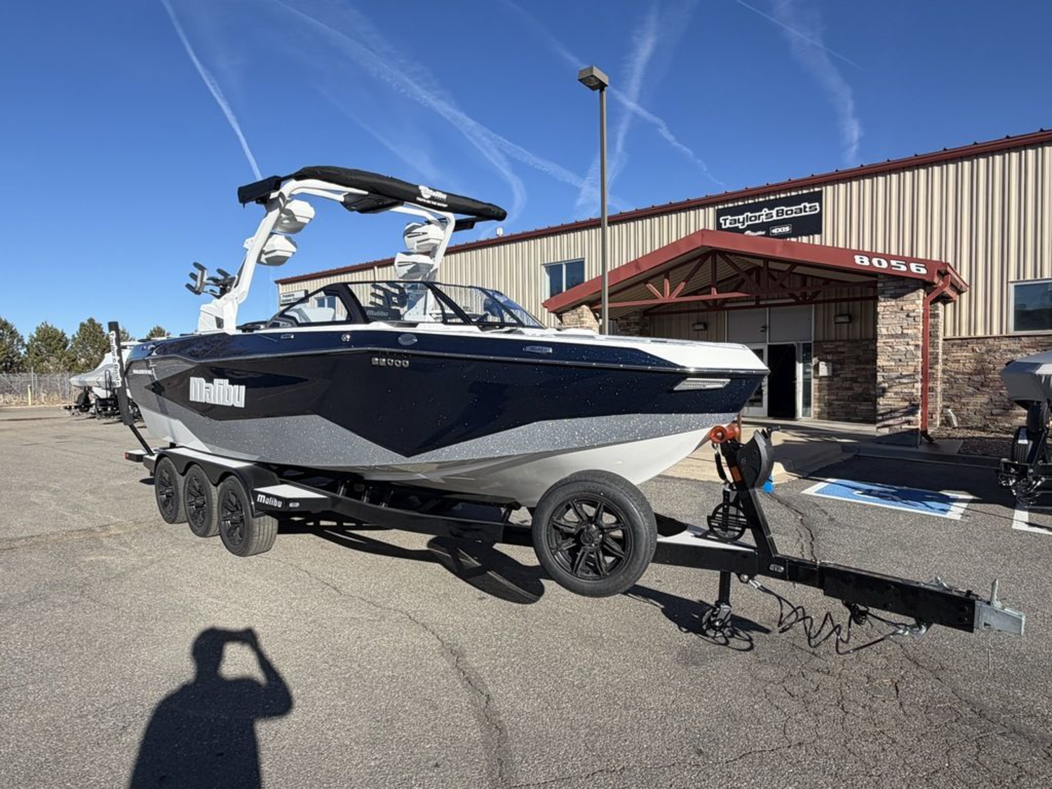 2026 Malibu Boats 25 LSV