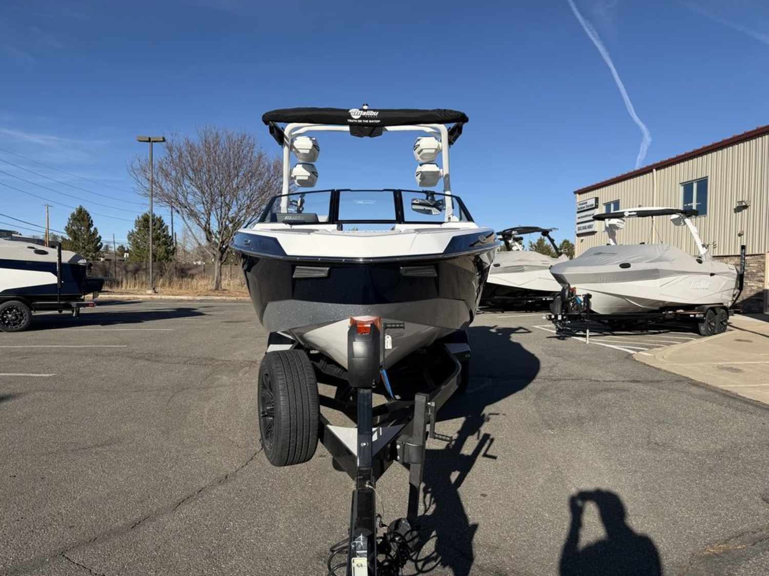 2026 Malibu Boats 25 LSV
