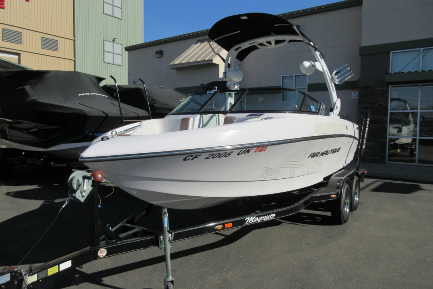 2011 Nautique Sport 216v