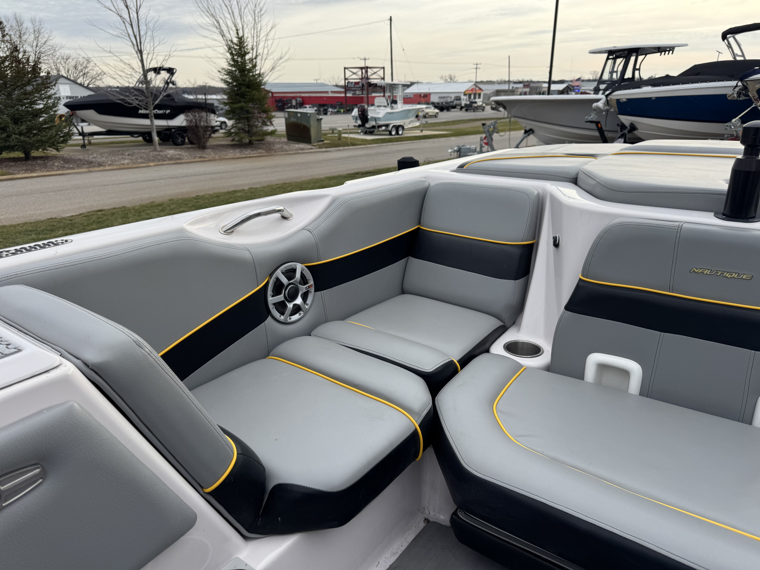 2006 Nautique SuperAir 220