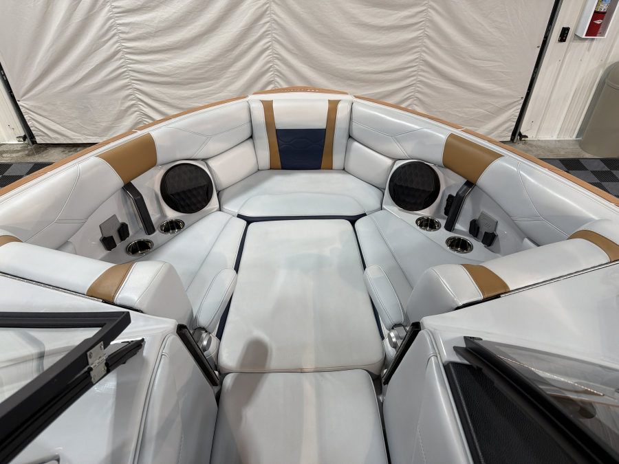 2025-malibu-wakesetter-23-lsv-137027-image10