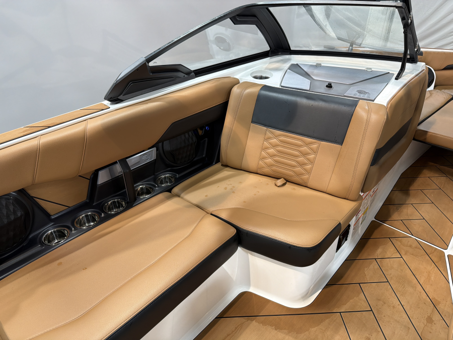 2025-malibu-wakesetter-26-lsv-137042-image18