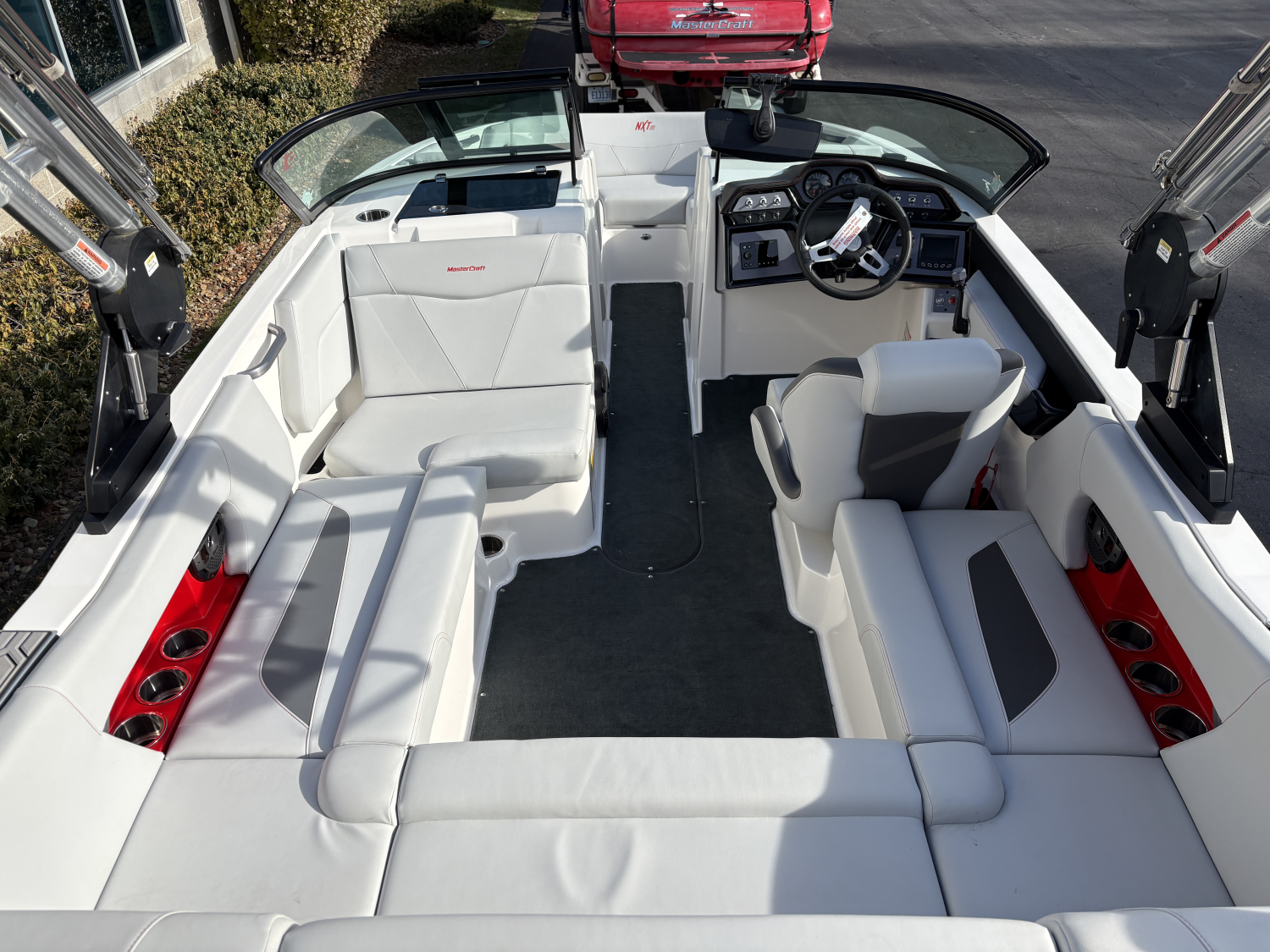 2021 MasterCraft NXT20