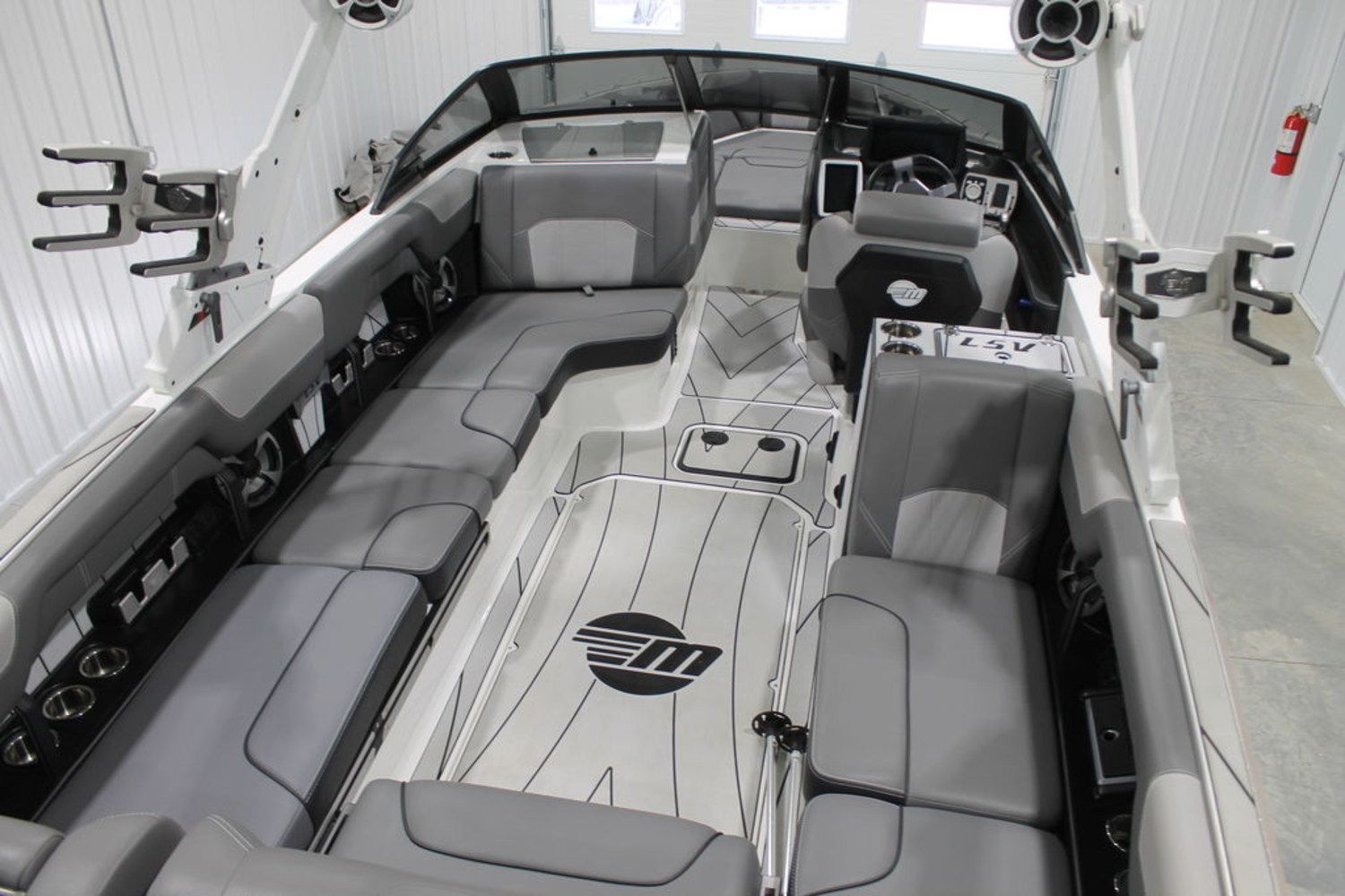 2021 Malibu Boats Wakesetter 25 LSV for sale in Coldwater, Michigan