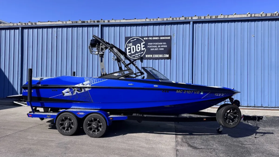 2011 Axis Boats A22 for sale in Portage, Michigan