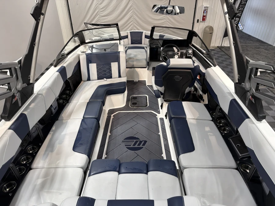 2025-malibu-wakesetter-23-lsv-137028-image6