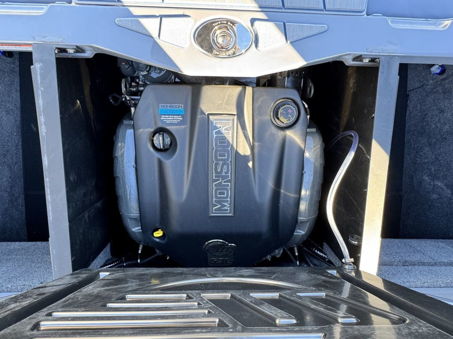 2026 Malibu Boats 21 LX