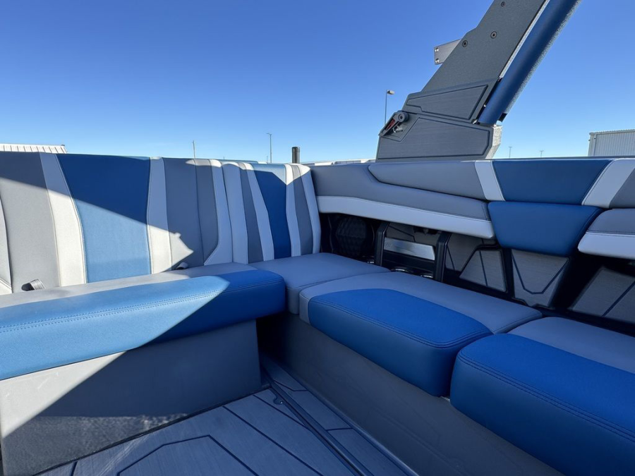 2026 Malibu Boats 21 LX for sale in Wichita, Kansas