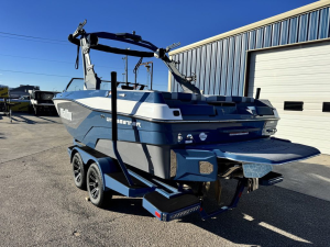 2026 Malibu Boats 21 LX for sale in Wichita, Kansas