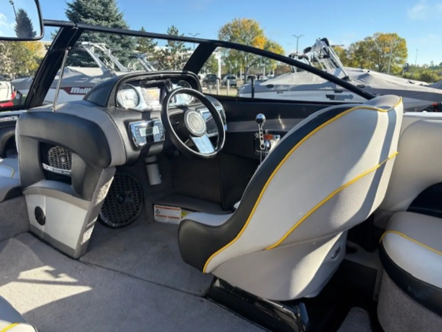 2014 Malibu Boats Wakesetter VLX for sale in Baxter, Minnesota