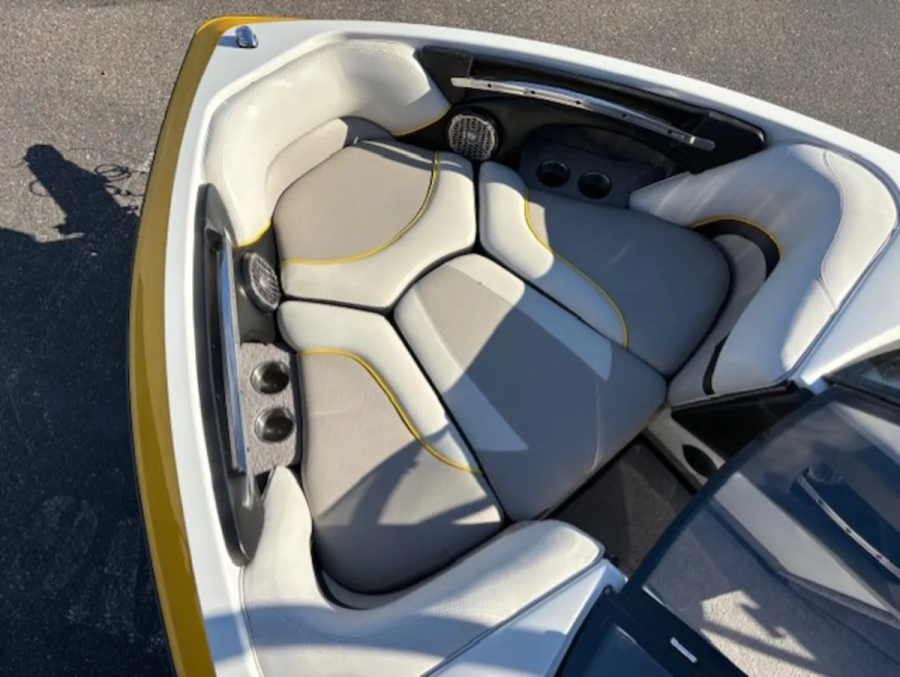 2014 Malibu Boats Wakesetter VLX for sale in Baxter, Minnesota